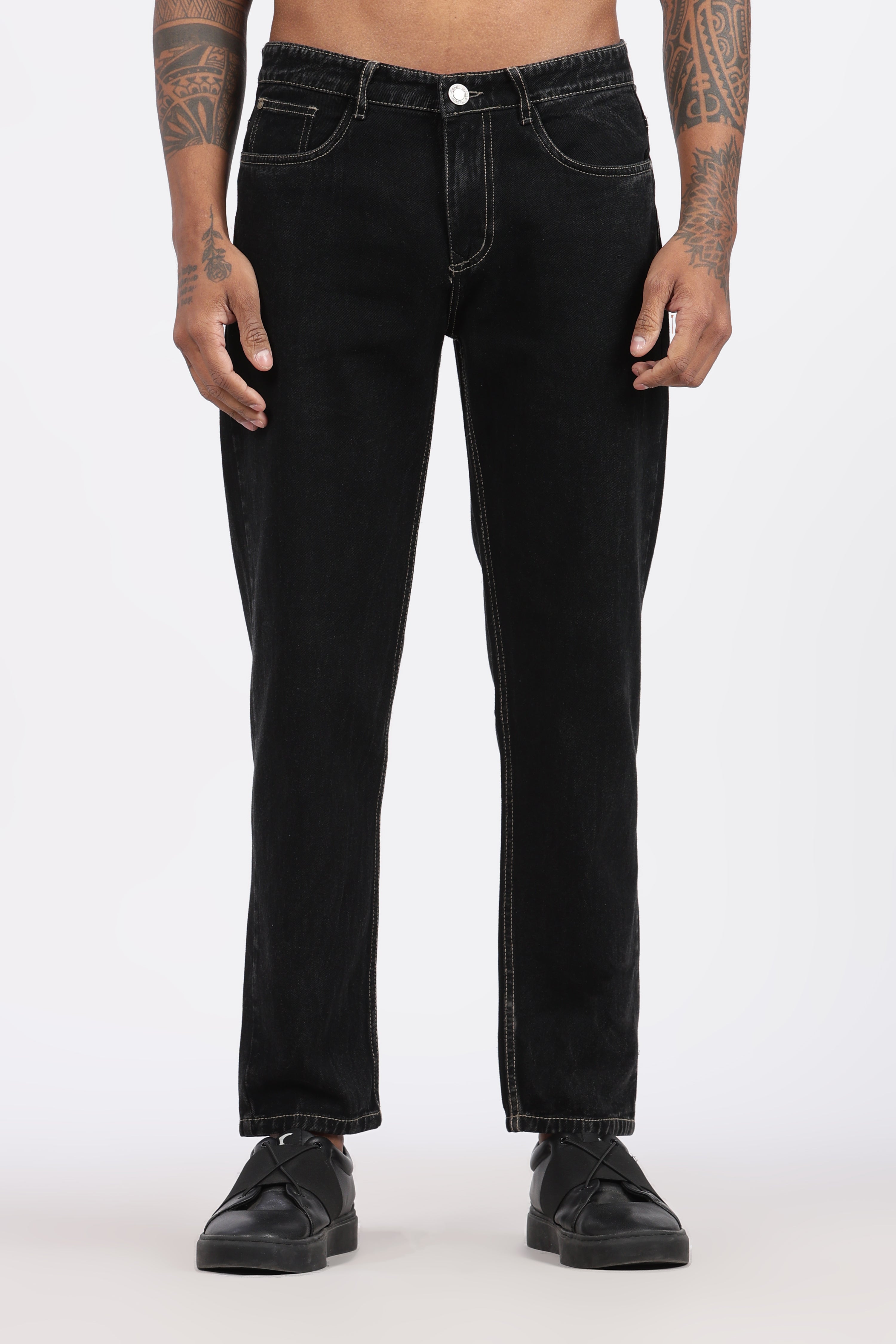 Men's Slim Tapered Jeans with Contrast Stitching - Black