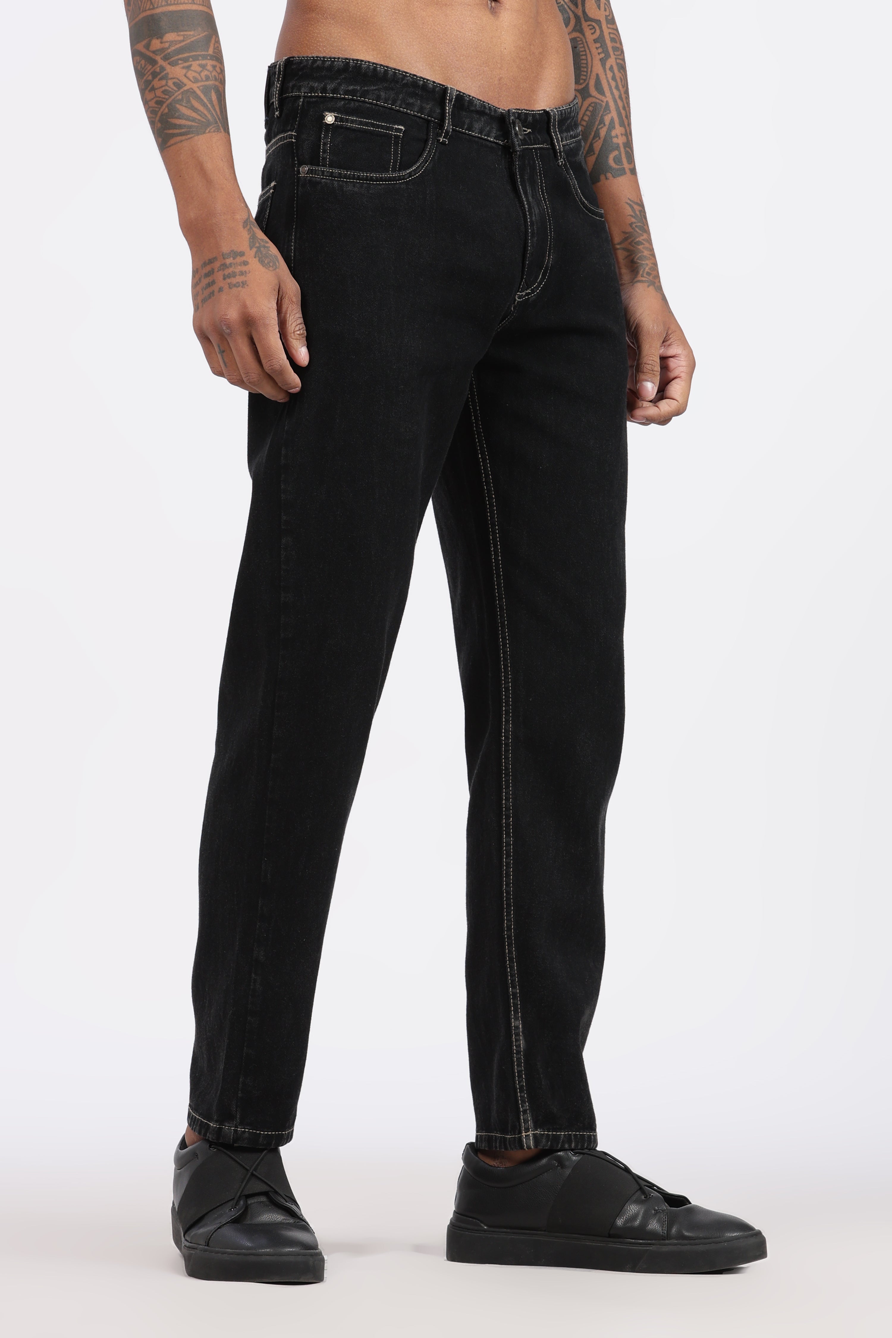 Men's Slim Tapered Jeans with Contrast Stitching - Black